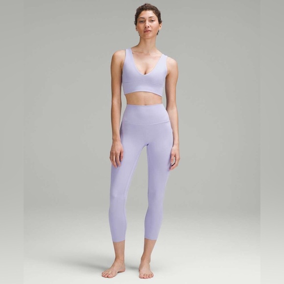 E - Lululemon Align High-Rise Pant with Pockets 25"
Lilac Smoke - Picture 5 of 6